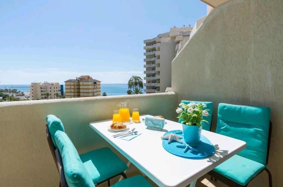 El Estudio De La Playa Benalbeach Vistas Al Mar Беналмадена Екстериор снимка