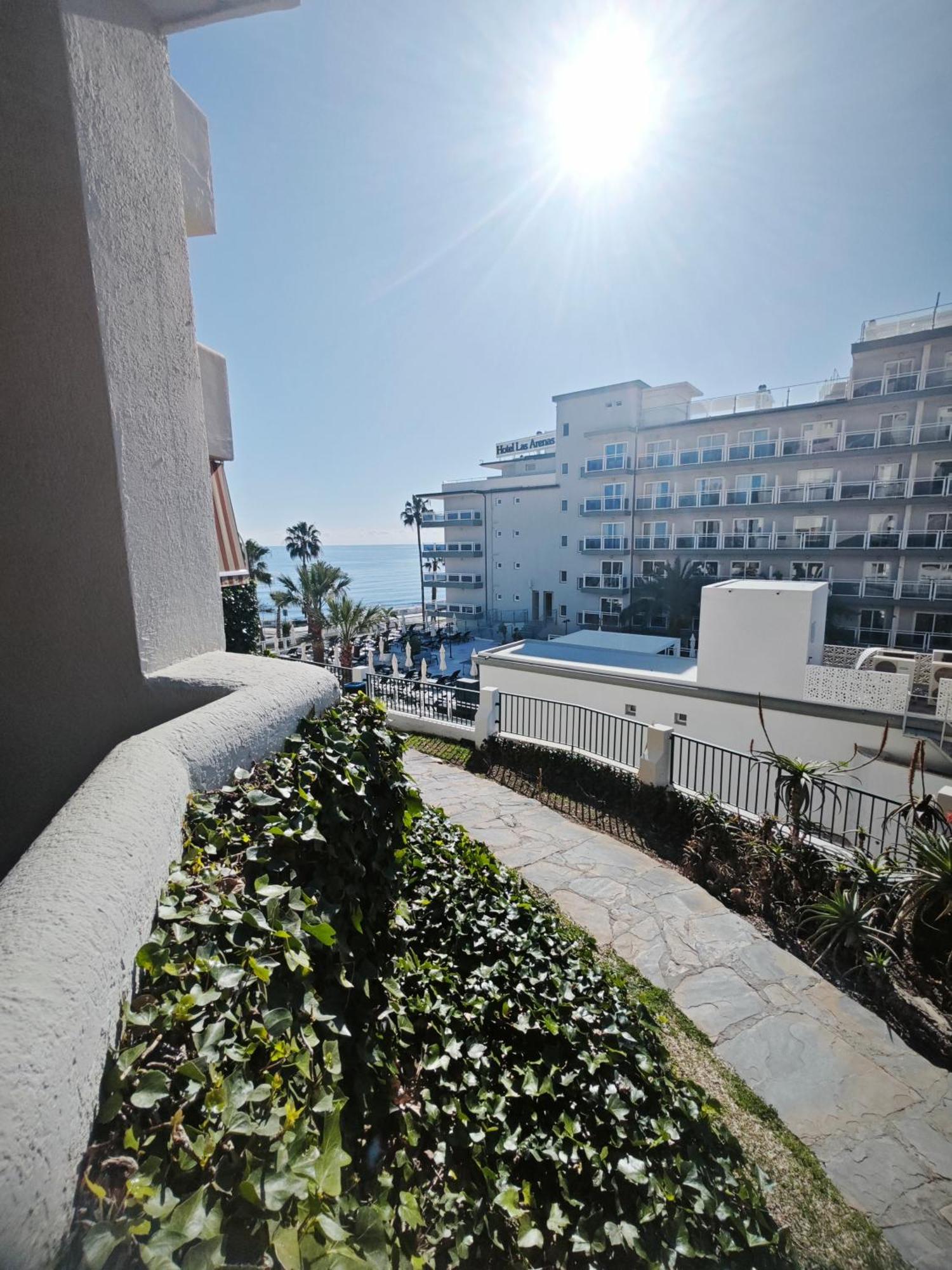 El Estudio De La Playa Benalbeach Vistas Al Mar Беналмадена Екстериор снимка